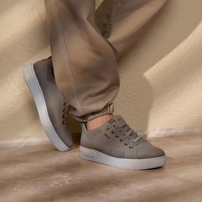 Pegada dabīgās ādas apavi, bēšas vīriešu kurpes