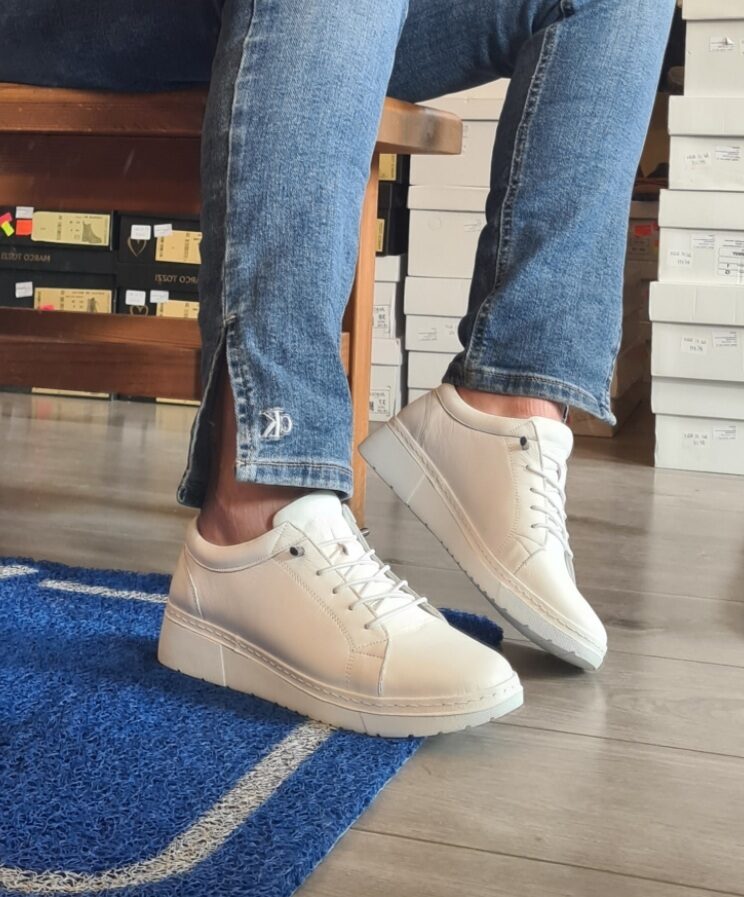 Loretta Vitale dabīgās ādas apavi, baltas sieviešu botes, snīkeri