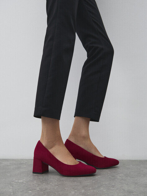 Marco Tozzi apavi, tumši sarkanas sieviešu augstpapēžu kurpes, laiviņas